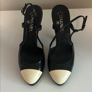 CHANEL Black and Cream Heels